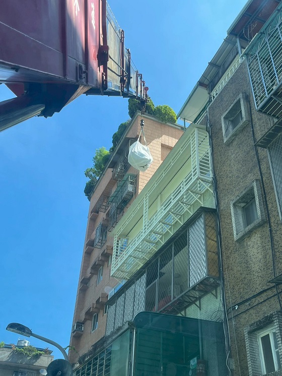 �s���Q��